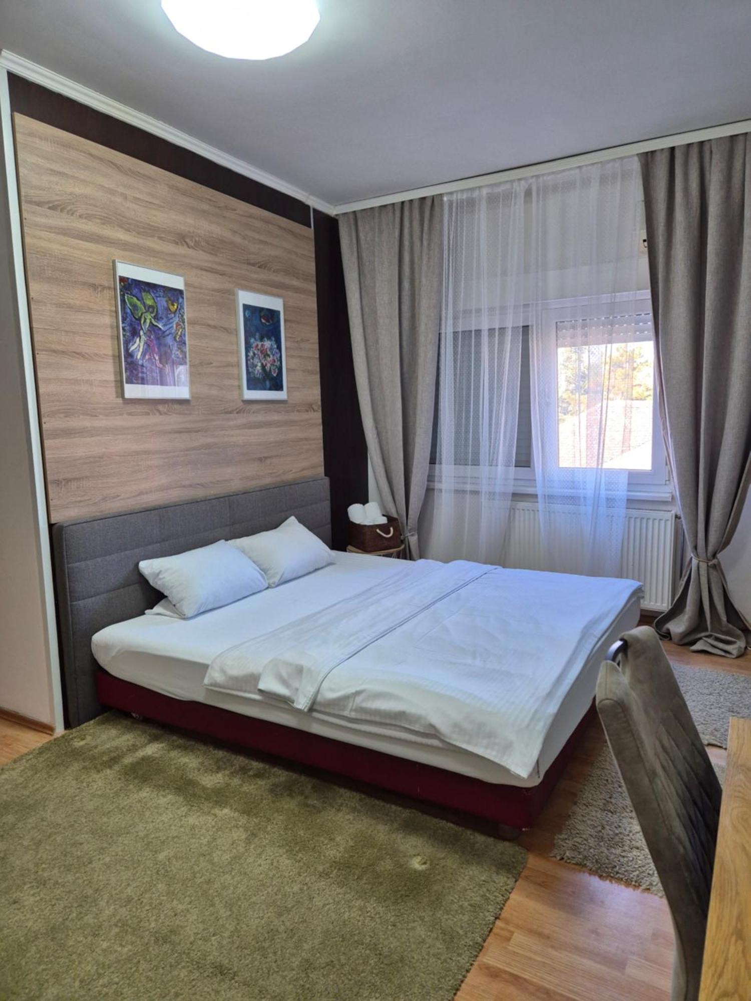Rooms Villa Luigi Pancevo Exterior photo